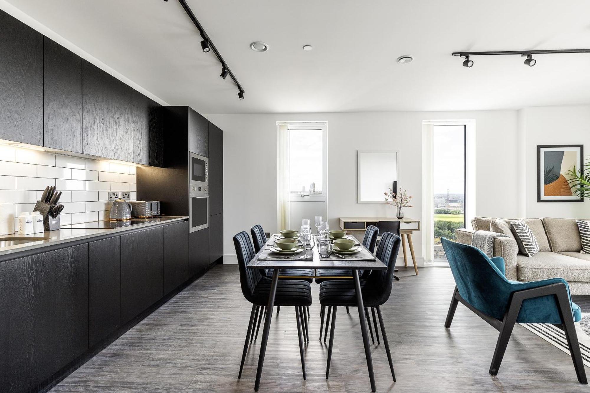 North Ken V - 2 Bedrooms - 1 Bathroom - Balcony - Concierge Apartment